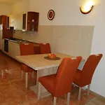 Διαμέρισμα Center Μακάρσκα