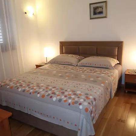 Center Makarska